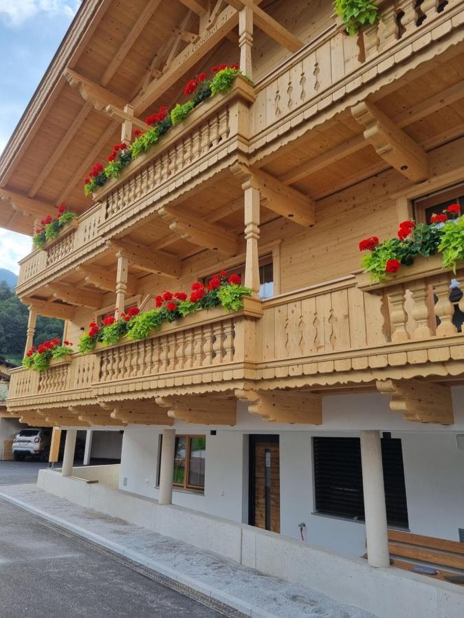 Greidlhof Alpstyle Apartments Fügen Buitenkant foto